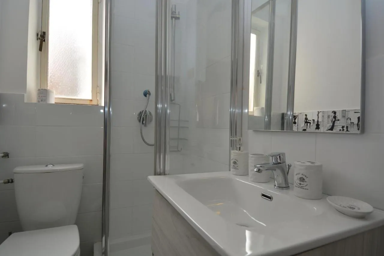 Piazza Navona Corner Apartment Rome Italy