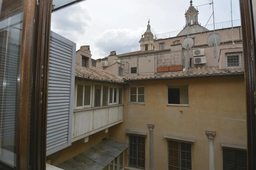 Piazza Navona Corner Apartment Rome Italy